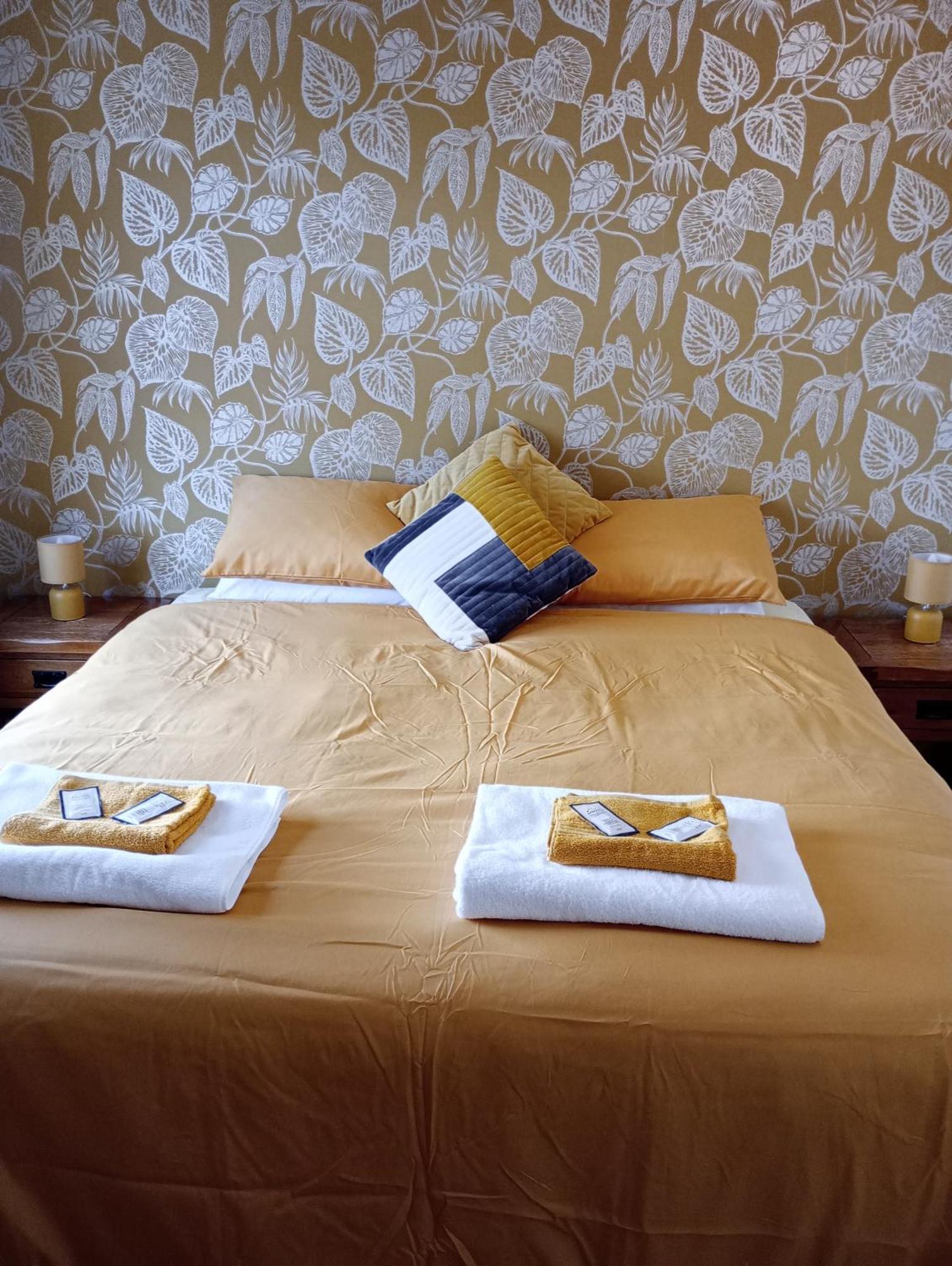 Inn The White Swan Deighton *